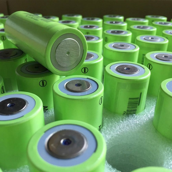 What are the advantages of lithium iron phosphate batteries?