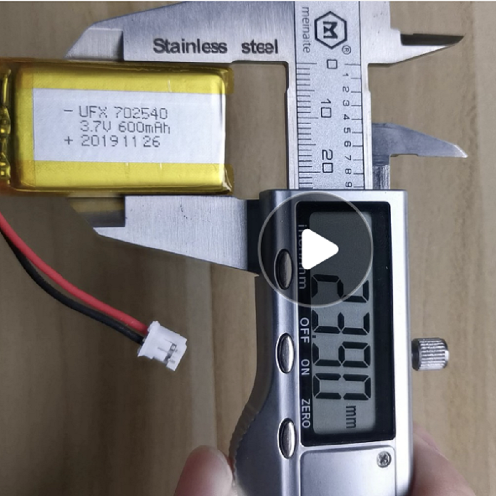 Eco-friendly High Performance Lipo Battery 702540 600mAh 3.7V Li-Polymer Battery 
